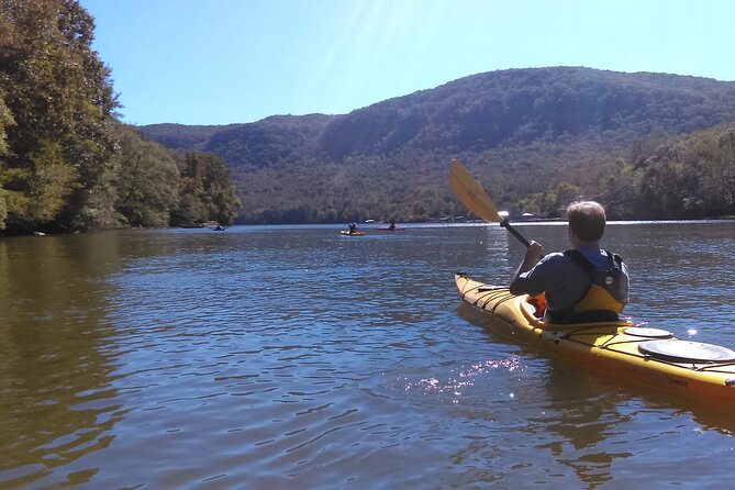 Fall Colors Kayak by Chattanooga Guided Adventures - Key Points