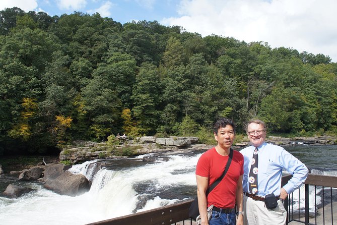 FALLINGWATER - Americas UNESCO World Heritage Masterpiece! - Pittsburgh Travel Convenience