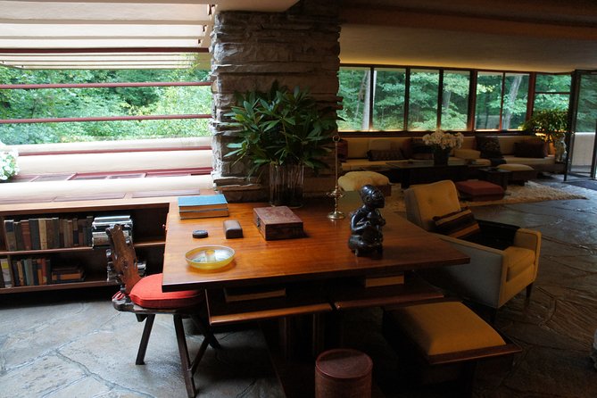 Fallingwater and Kentuck Knob - Two Visions of Frank Lloyd Wright - Appreciating the Contrast in Wrights Visions