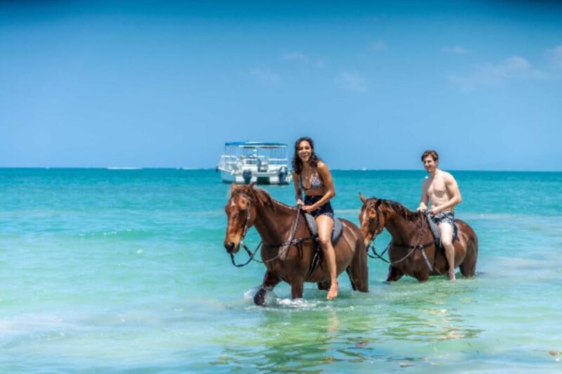 (Falmouth: Horseback Riding in the Ocean & Bamboo Rafting - Rafting Experience