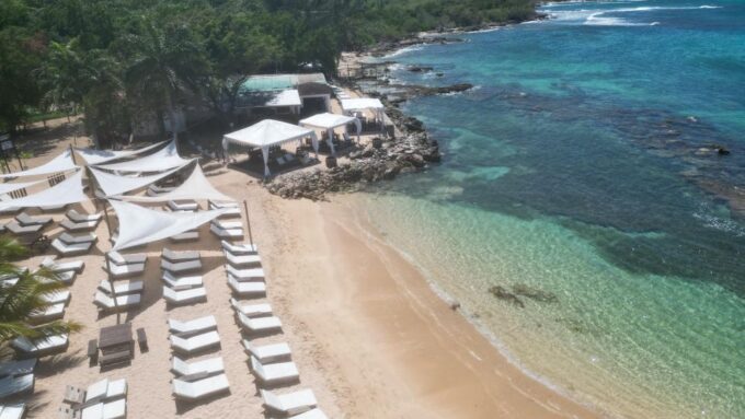 Falmouth: Jungle River Tubing & Bamboo Beach Club VIP Access - Recommended Packing Items
