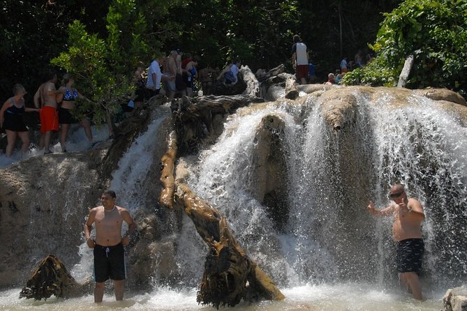 Falmouth Shore Excursion: Dunns River Falls and River Tubing Tour - River Tubing Adventure