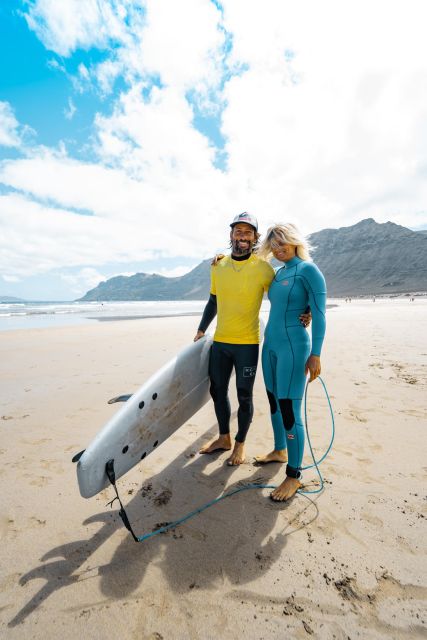 Famara : Surfing Lessons - Learn or Improve Skills