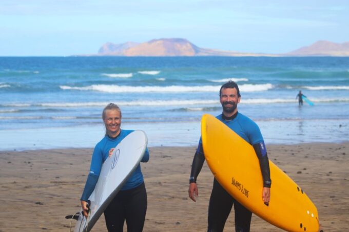 Famara : Surfing Lessons - What to Bring