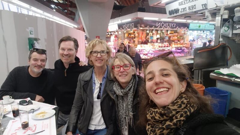 Familly Friendly Tour: Tailored Tapas & Scavenger Hunts! - Activities Included