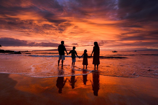 Family and Couple Beach Photos - Meeting Point and Duration