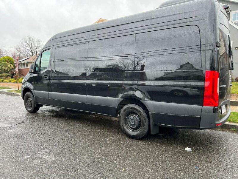 Family And Group Airport Transfer - Included Features