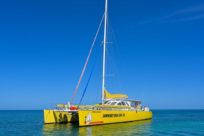 Family Catamaran Cruise from Jamwest Beach Negril Hotels - Key Points