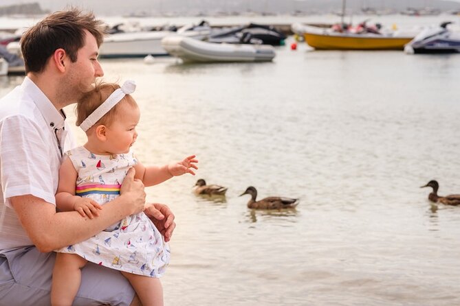 Family & Couple Photoshoot With a Professional Photographer - Focus on Natural Landscapes