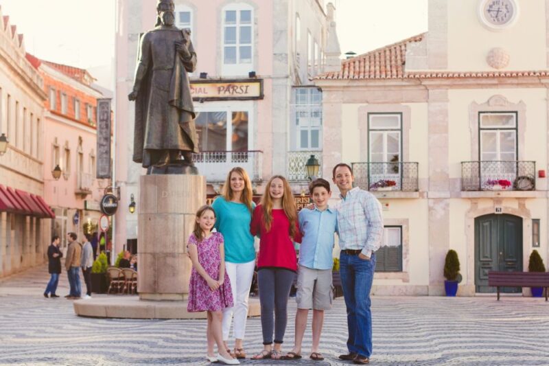 Family & Couples Photo Shoot in Lisbon, Cascais, Sintra - Group Size and Extras