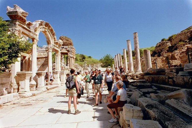 Family Day in Ephesus - Private Ephesus Tour From Kusadasi - Accessibility and Participation