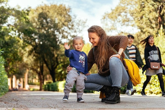 Family Friendly Barcelona Private City Tour - Sustainable Tour