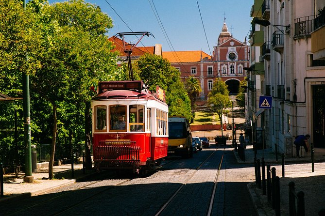 Family Friendly Lisbon Private City Tour - Tour Overview