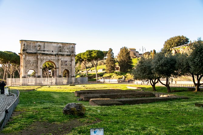 Family Friendly Rome Colosseum Tour With Forums Palatine - Engaging and Knowledgeable Guides