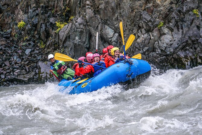 Family Rafting Day Trip From Hafgrimsstadir: Grade 2 White Water Rafting on the West Glacial River - Meeting and End Point Locations