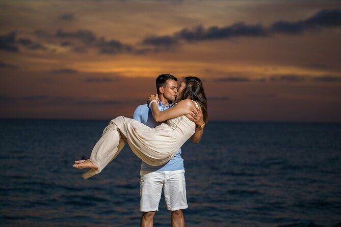 Family Sunset Photos - Clearwater Beach - Group Size and Cost Effectiveness