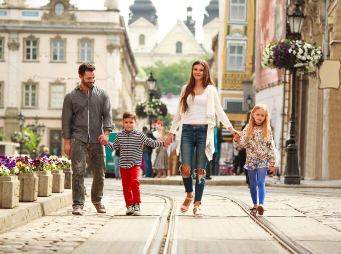 Family Tour of Linz's Old Town, Pöstlingberg and Grottenbahn - Postlingberg and Grottenbahn Experiences