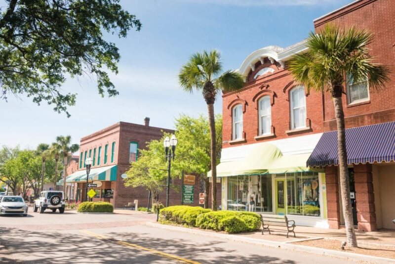 Family Treasures: Fernandina Beach Discovery Walk - Tour Highlights