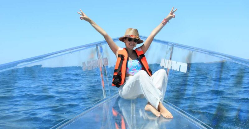 Famous Arch of Cabo Clear Boat Activity - Encounter Sea Lions