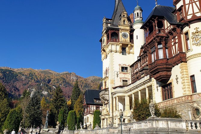 Famous Castles Peles & Bran | Attentive Guide | PrivateTour - Knowledgeable Guide