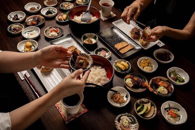 Famous Inari Sushi Making Experience in Toyokawa - Key Points