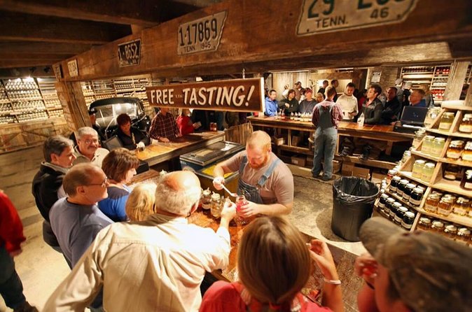 Famous Moonshine & Wine Tour From Pigeon Forge - Important Considerations