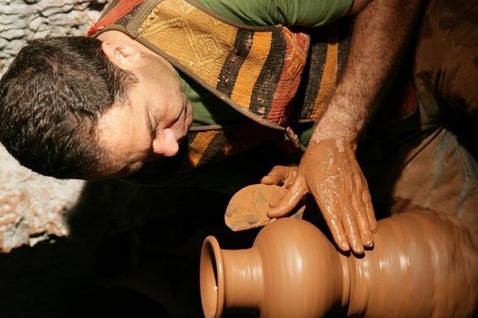 Famous Shops to See in Cappadocia - Handmade Ceramics in Çavuşin