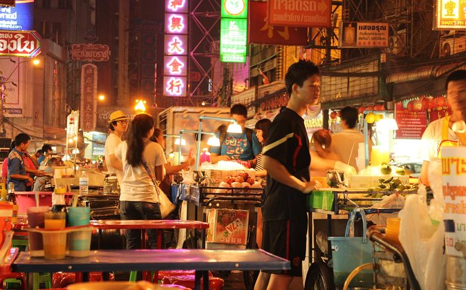 Famous Thai Street Food Tasting Experience! - Ratchada Train Night Market