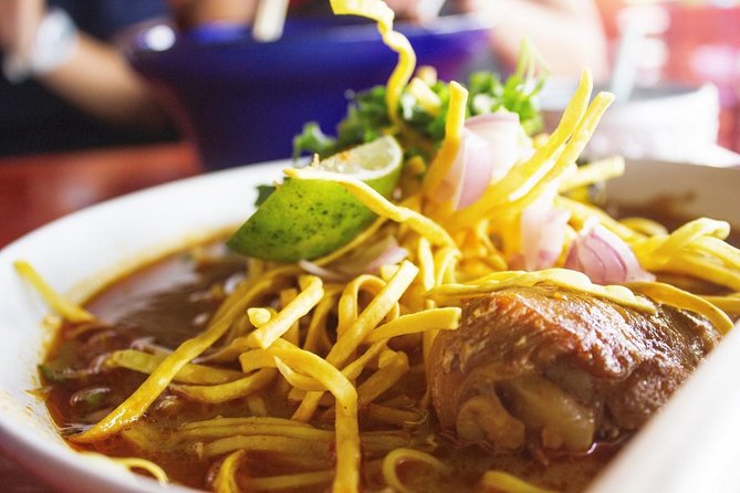 Famous Thai Street Food Tasting Experience! - Authentic Local Cuisine