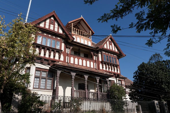 Famous Viña Del Mar! Premium Walking Tour With a Native Guide - Key Attractions