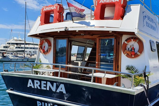 Fantastic DOLPHIN & SUNSET TOUR With Dinner (Pula - NP Brijuni) - All-Inclusive Drinks
