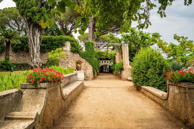 Fantastic Family Walking Tour in Ravello - Frequently Asked Questions
