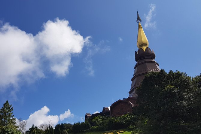 Fantastic! Famous Doi Inthanon National Park Tour With 2hr Trekking - Important Information