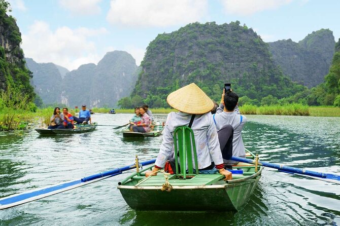 Fantastic Trip 5 Day Sapa - Ninh Binh and Halong Cruise - Meeting and Pickup