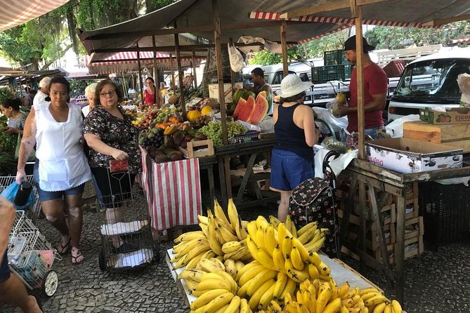 Farmers, Ipanema Handicraft & Northeastern Traditions Markets - Accessibility and Policy