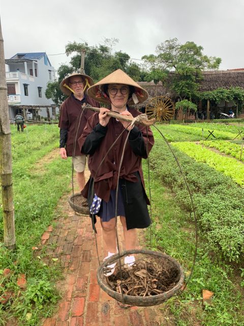 Farming With Farmers at Ancient Vegetable Village Tra Que - Eco-tour of Herb and Vegetable Garden