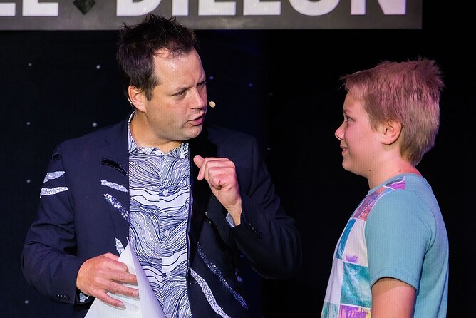 Farrell Dillon Comedy Magic at Jimmy Kimmels Comedy Club - Key Points