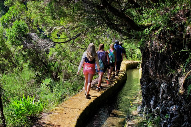 Fascinated Landscapes Northwest 4x4 Excursion - Exploring Seixal