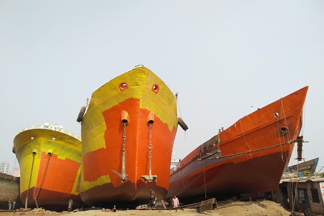 Fascinating Old Dhaka and Ship Breaking Yard Day Trip - Accessibility and Recommended Travelers