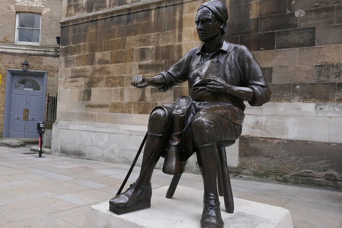 Fashion in the Square Mile - Walking Tour in City of London - Accessibility Features