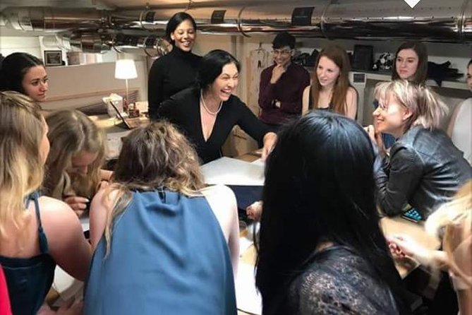 Fashion Workshop in Atelier and Fashion District Tour - Tour Logistics and Accessibility