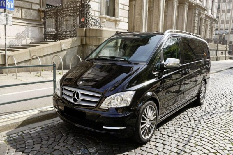 Fast-Track Amalienborg Palace Museum Copenhagen Private Tour - Good To Know