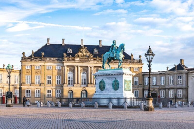 Fast-Track Amalienborg Palace Museum Copenhagen Private Tour - Inclusions and Accessibility
