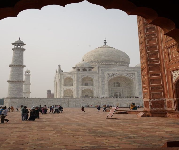 Fast-Track Entry Into Taj Mahal With Entrance Included. - Itinerary and Pickup Information