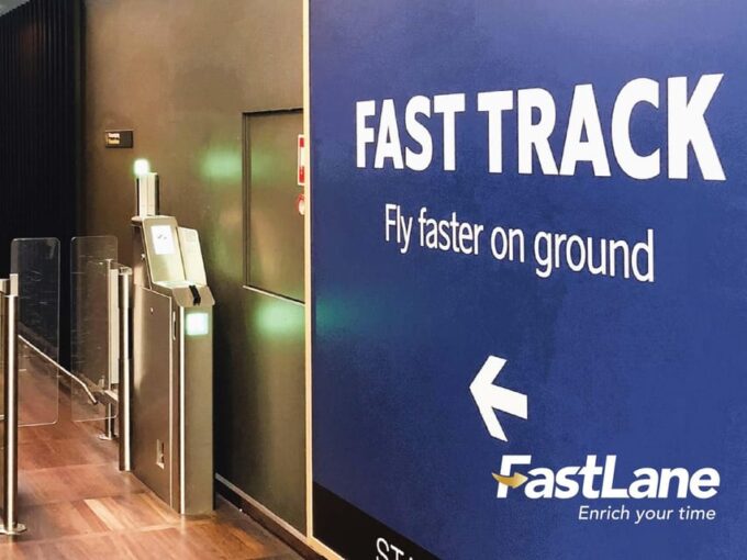 FAST TRACK SERVICES TAN SON NHAT AIRPORT (HCM) | NO WAITING - Why Choose Fast Track Services?