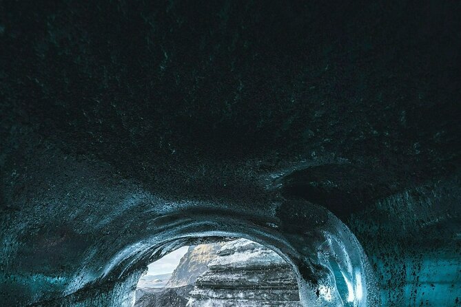 FastTrack Ice Cave Tour - Tour Inclusions