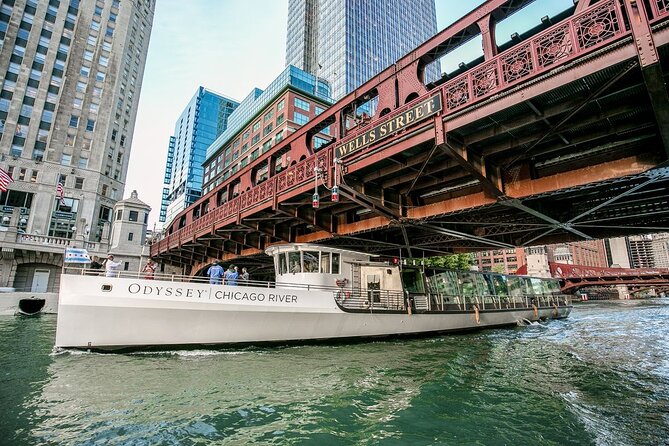 Fathers Day Plated Dinner Cruise on the Chicago River - Fathers Day Celebration