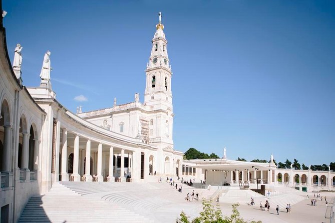 Fatima and Coimbra Full Day Tour With Optional Lunch - Additional Tour Details