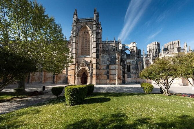 Fátima, Batalha, Alcobaça, and Nazaré Private Tour - Customer Support