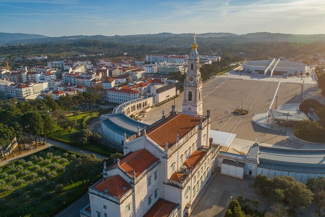 Fatima, Batalha, Nazareth & Obidos Private Luxury Tour - Nazare Fishing Village